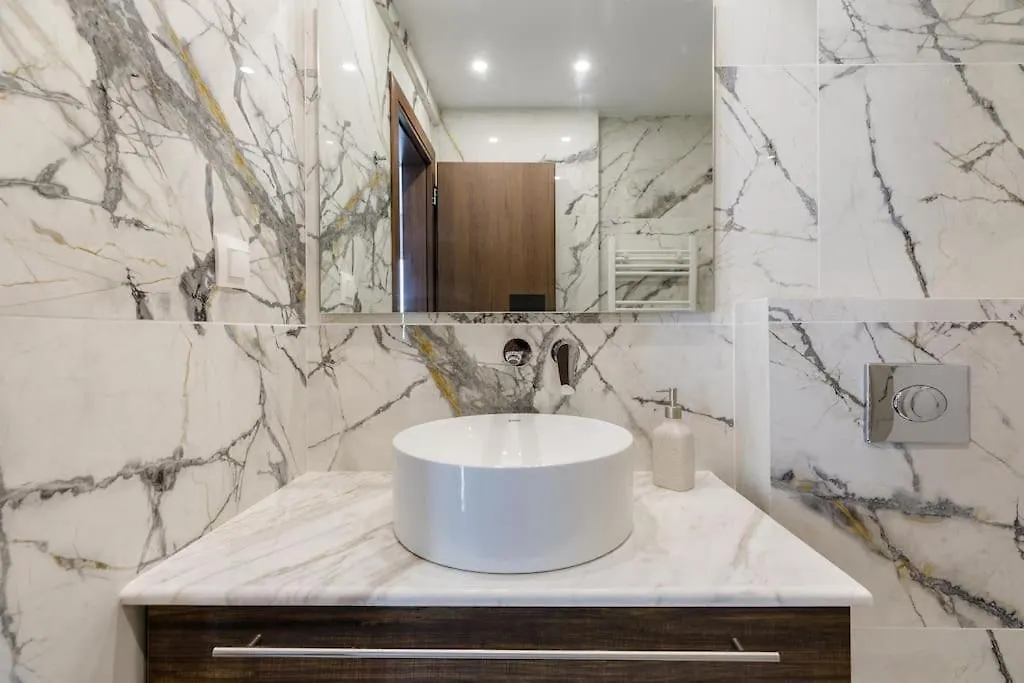 Apartment Thess1Home Delfon Thessaloniki Greece